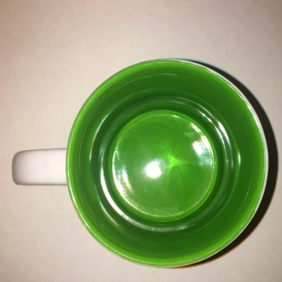 M&M's Green 2008 Holiday Mug ( Hers) Vintage Officially Licensed Collectible New - Picture 3 of 3